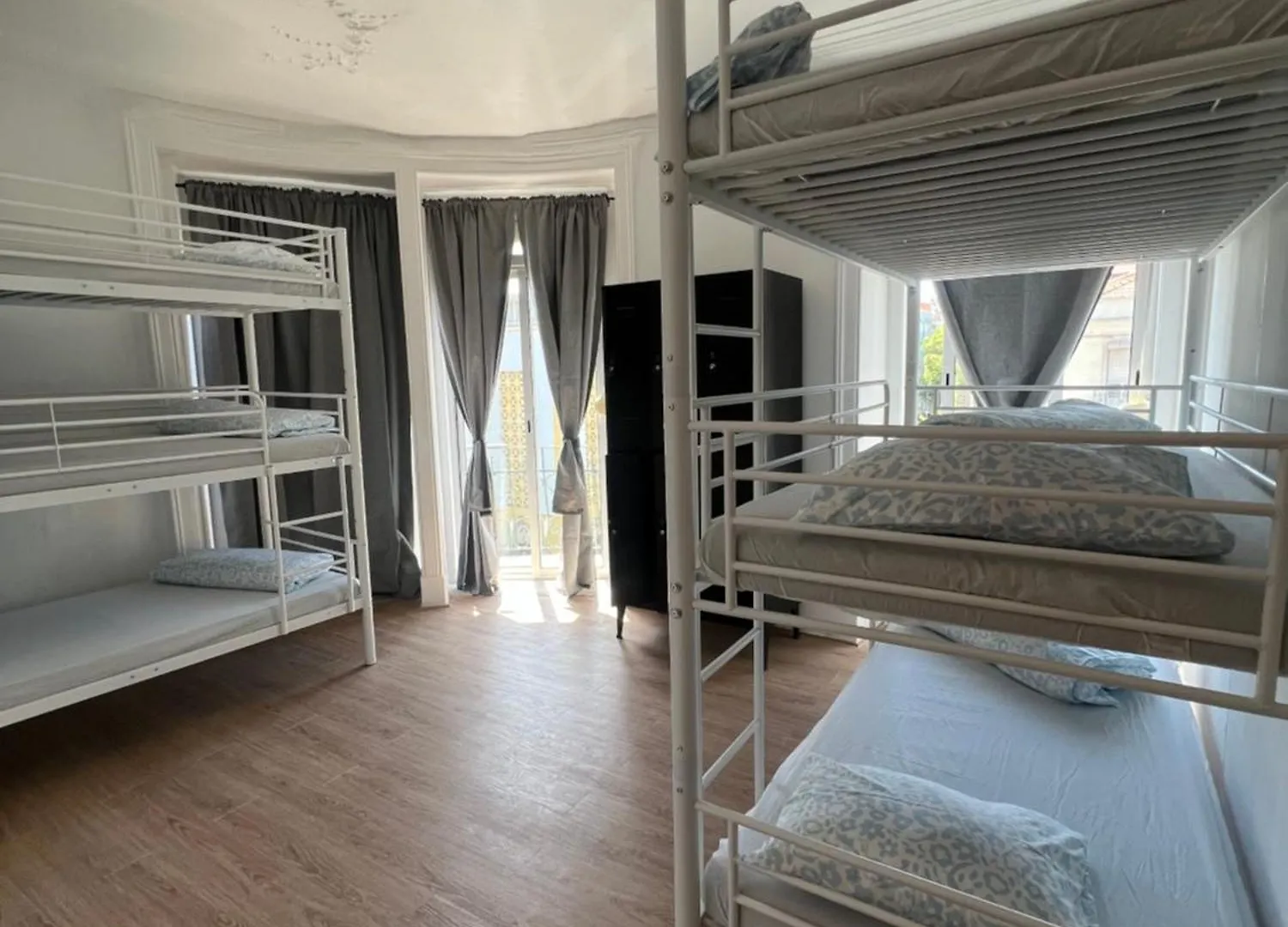 Bagetti Hostel Only For Girls Lisboa 0*,